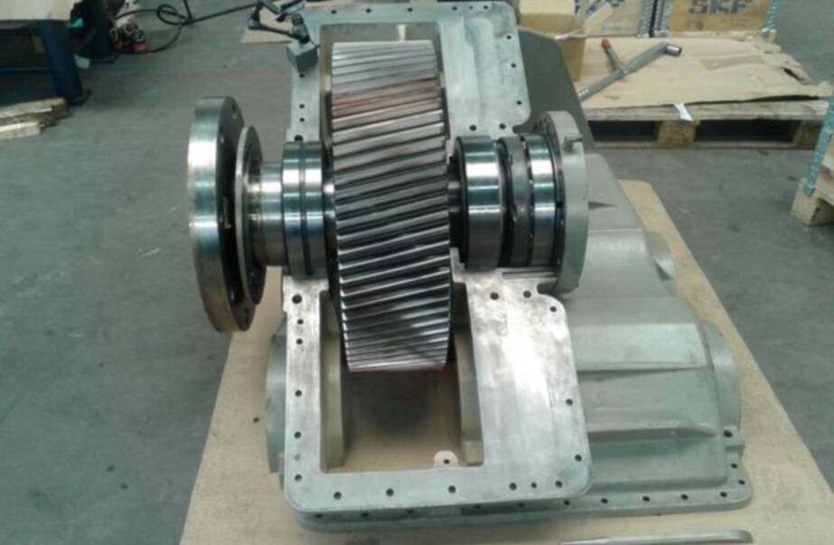 Overhaul Reintjes gearbox